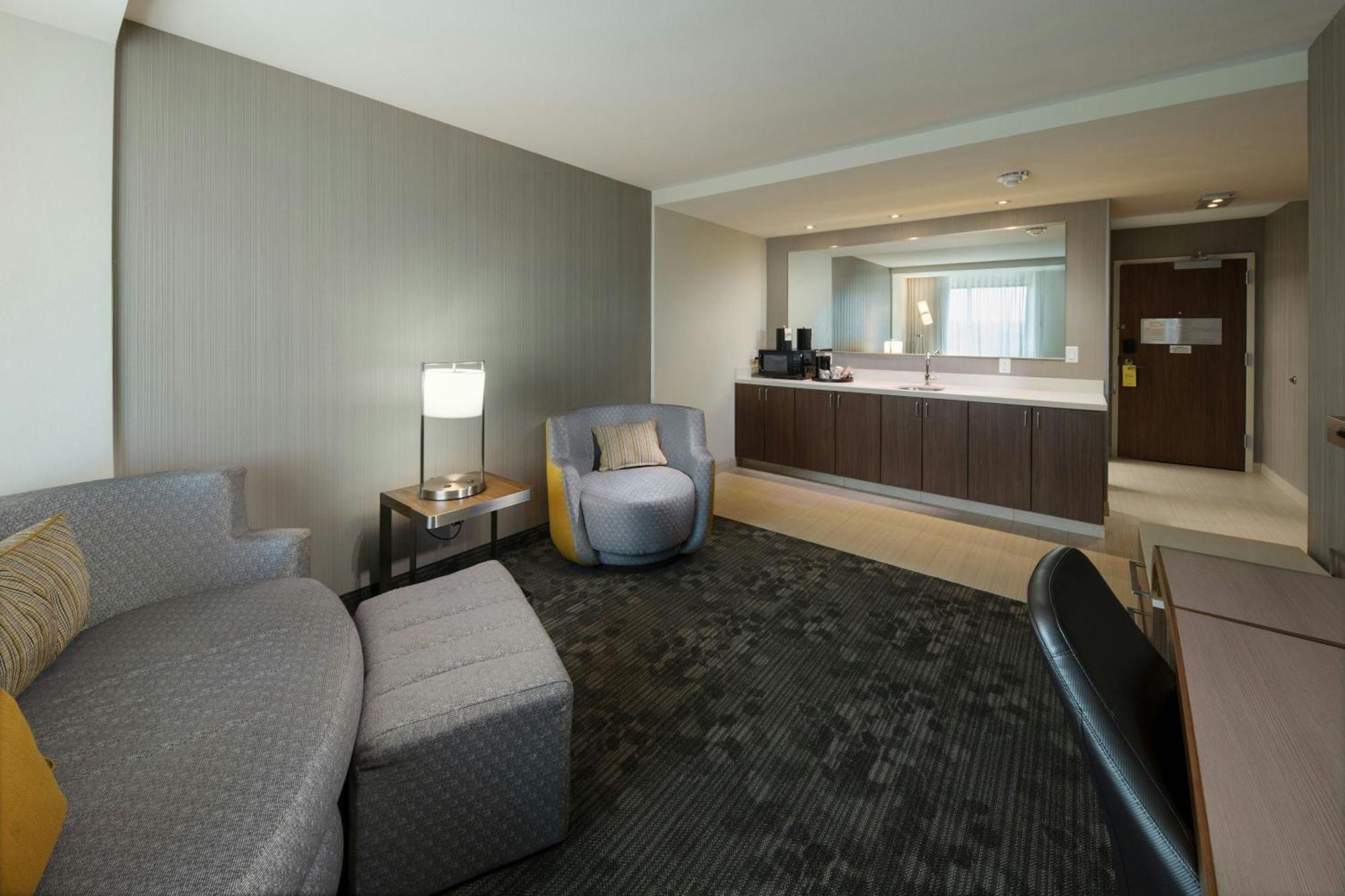 Courtyard By Marriott Russellville Extérieur photo