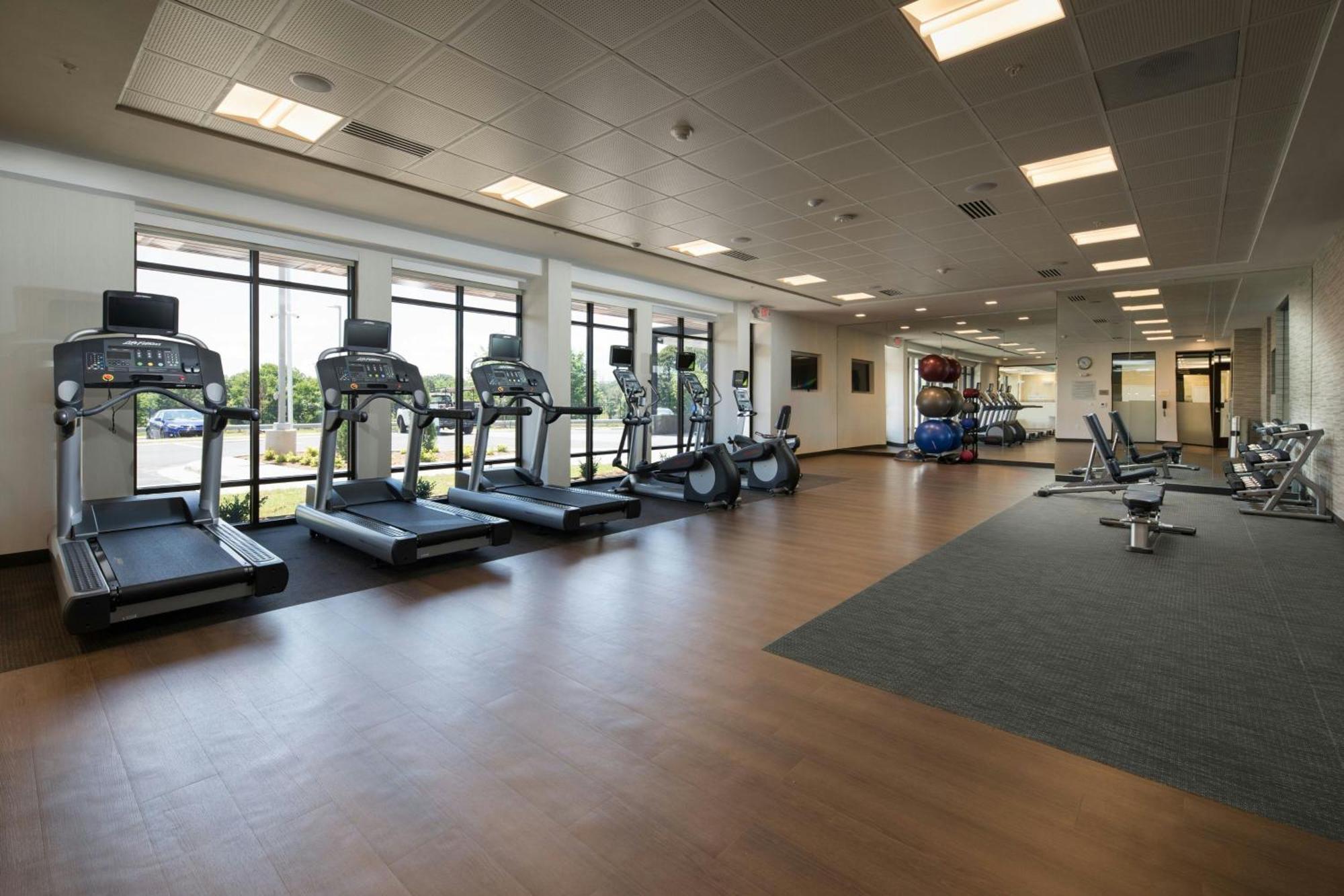 Courtyard By Marriott Russellville Extérieur photo