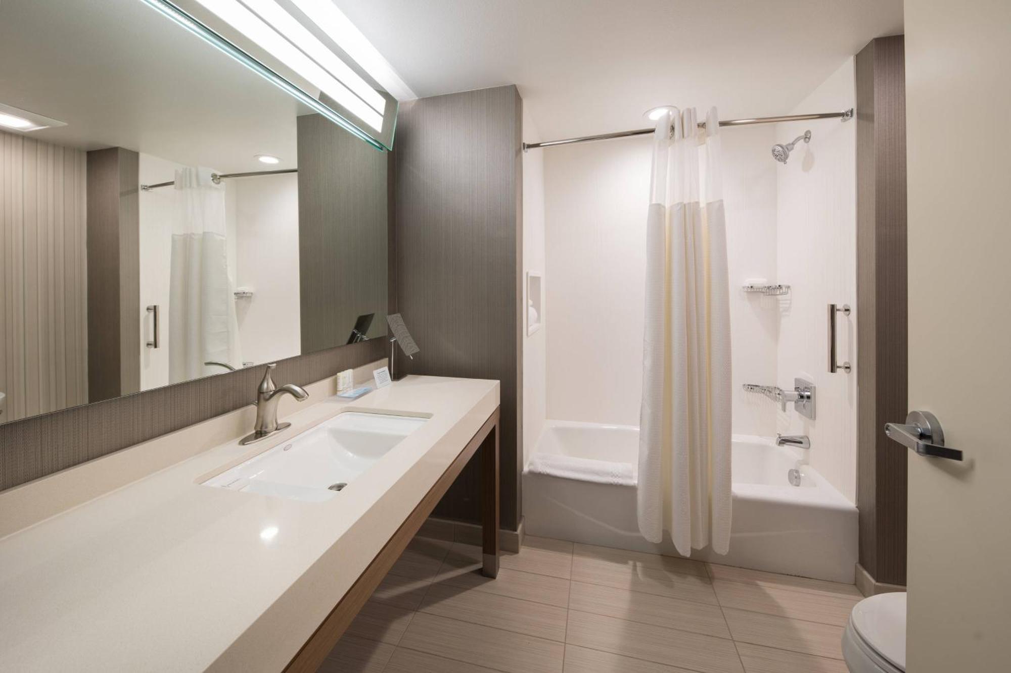 Courtyard By Marriott Russellville Extérieur photo